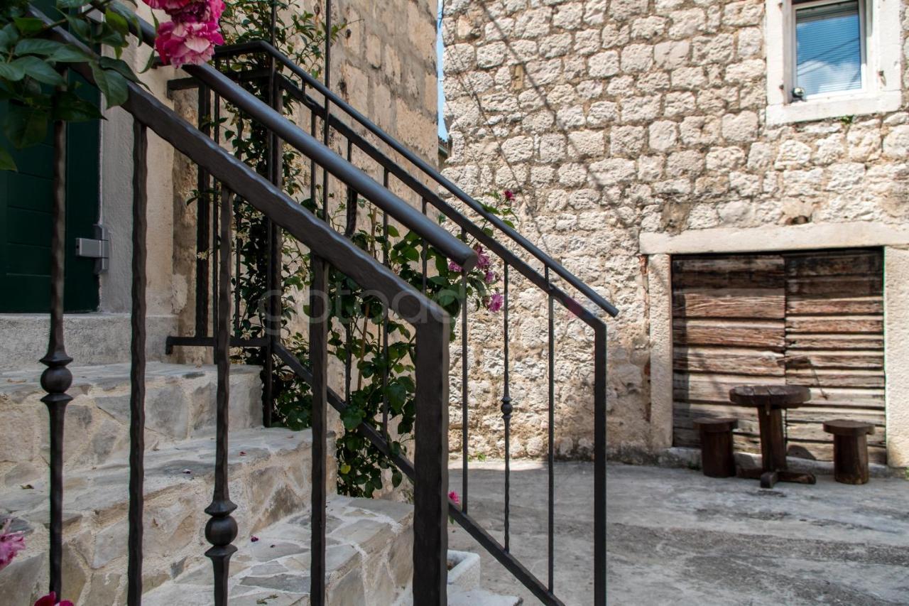 Luxury Rooms Palace B&B Makarska Exterior photo